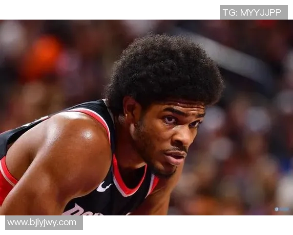 斯库特亨德森：未来篮球之星的崛起与挑战解析