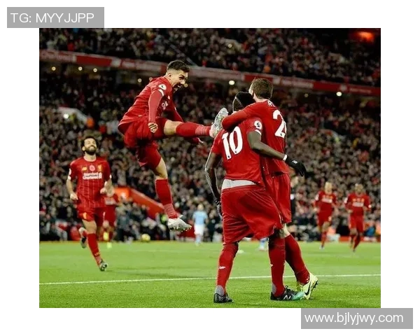 曼联与利物浦激战全场精彩回放带你重温经典对决瞬间